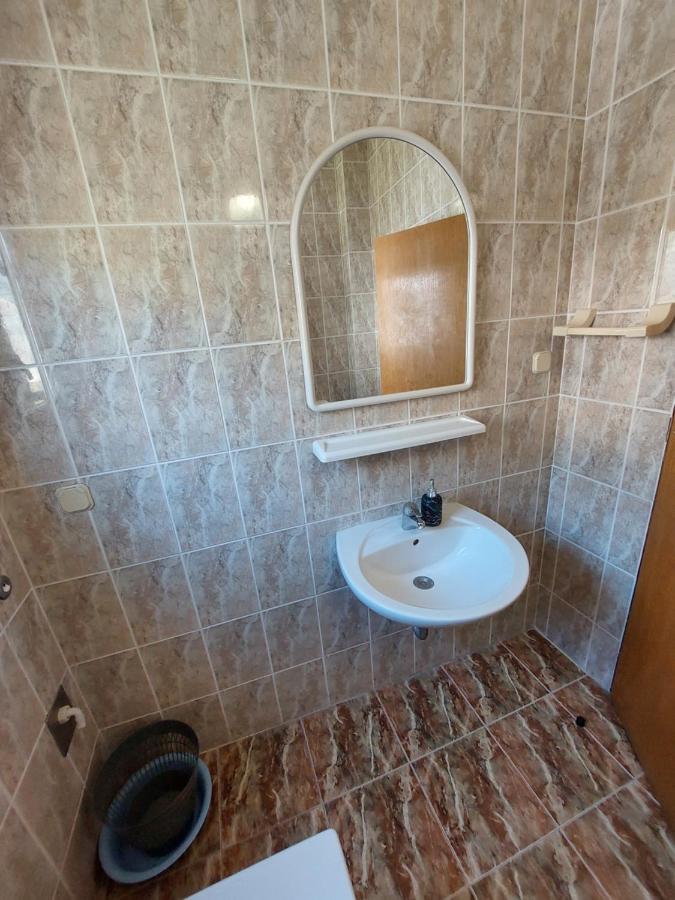 Apartmani Korljan Gradac  Luaran gambar