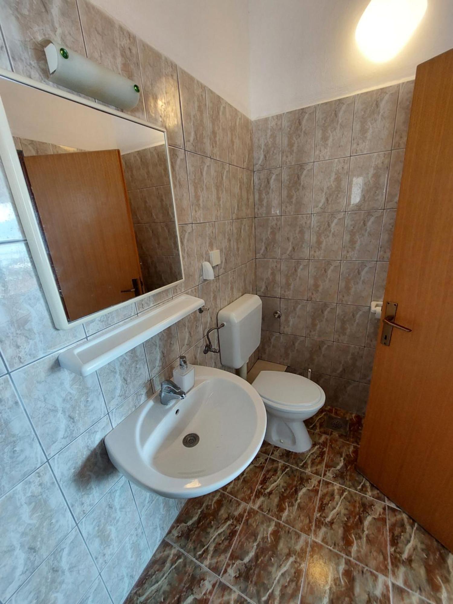 Apartmani Korljan Gradac  Luaran gambar